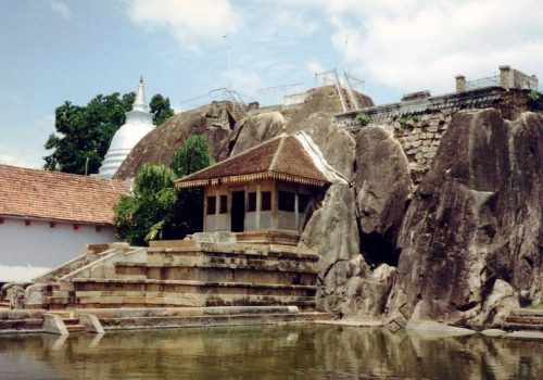 Things to do in anuradhapura