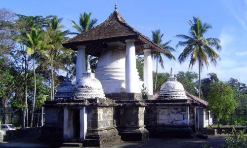 GADALADENIYA TEMPLE​