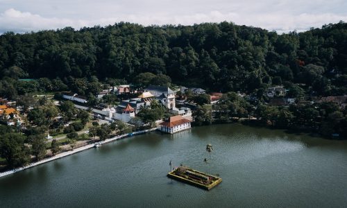 Kandy Lake in sri lanka